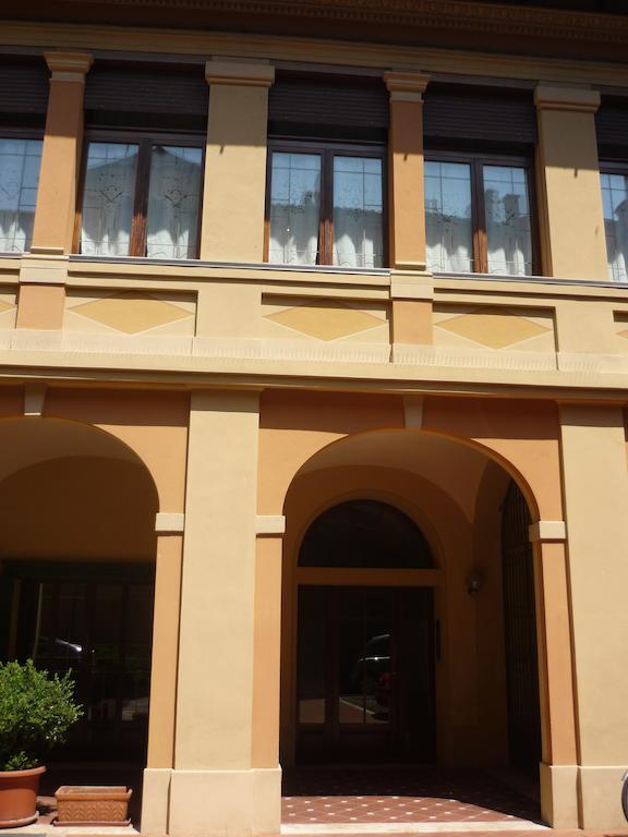 Il Giardino Segreto Acomodação com café da manhã Imola Exterior foto